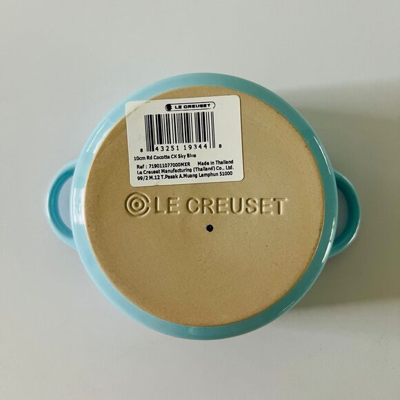 LE CREUSET CK Sky Blue 10cm Mini Round Cocotte - Picture 5 of 5